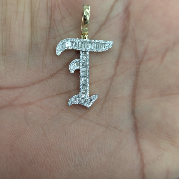 Real Natural Diamond 10Kt Gold Baguette Style Initial T Pendant
